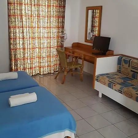 Апартаменты Aslanis Village *